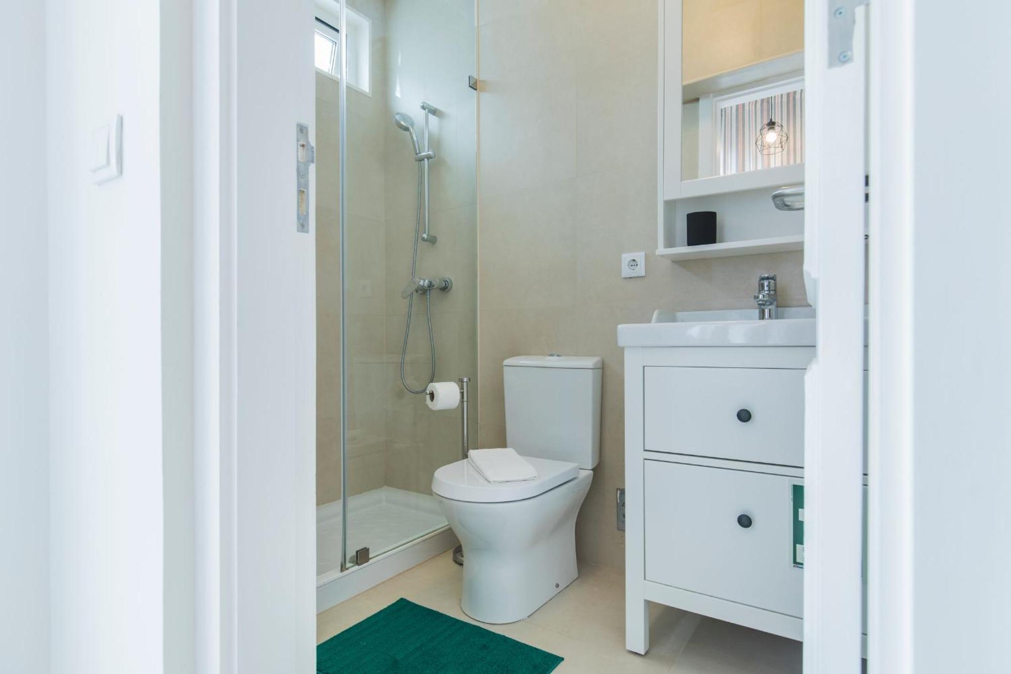 Lovelystay - Peaceful Central Apartment I Lisbon Exterior photo